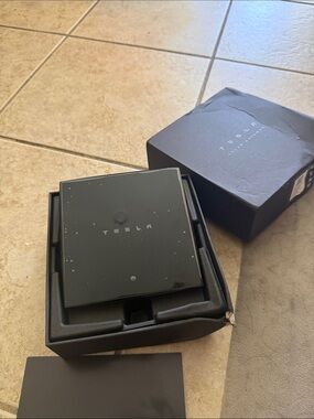 Tesla Solar Gateway GWY20 Brand New Never Used